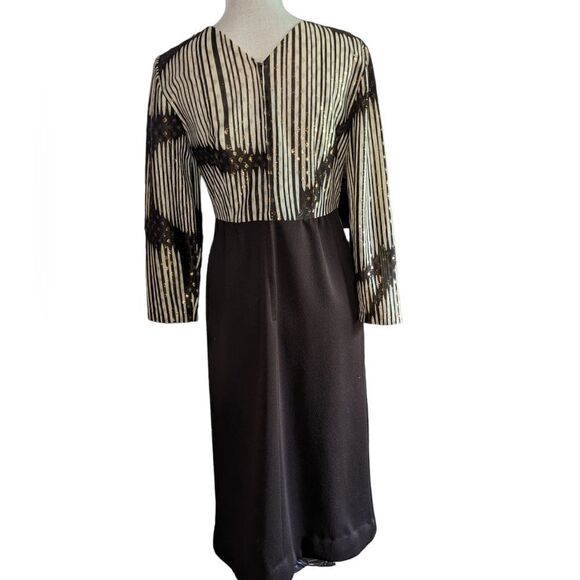 Vintage brown and gold dress - Picture 6 of 11